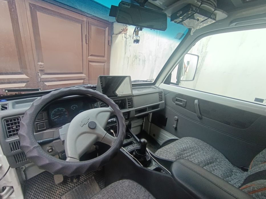 Damas delux sotiladi