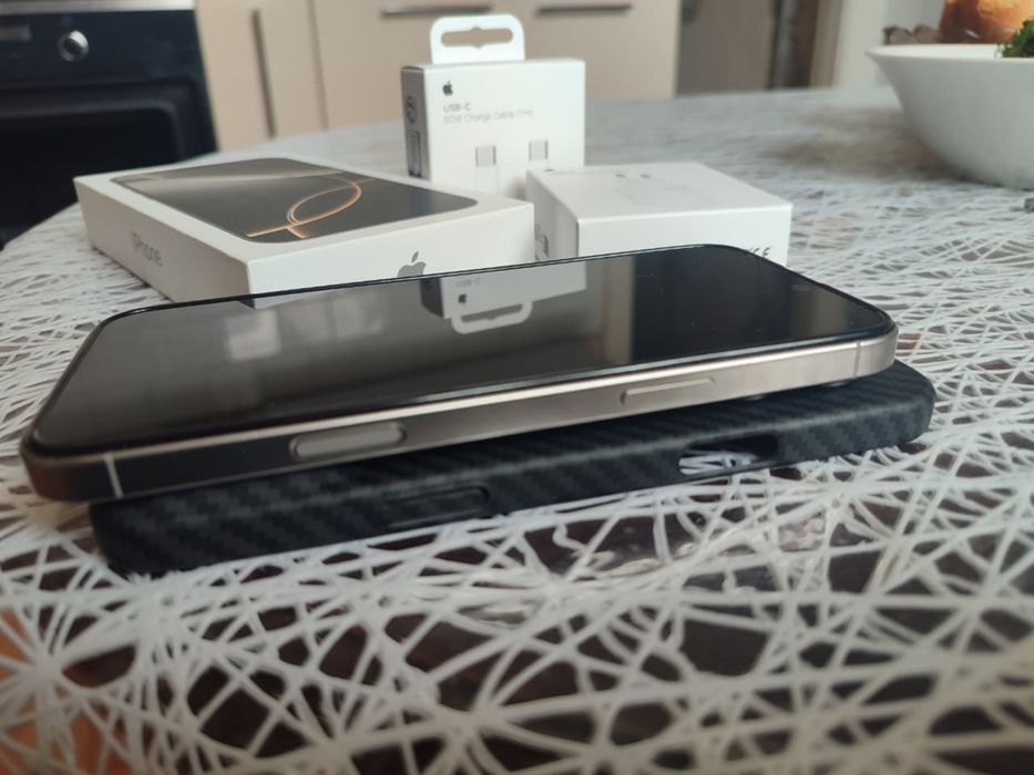 Iphone 16 Pro Max 256gd 93%акб