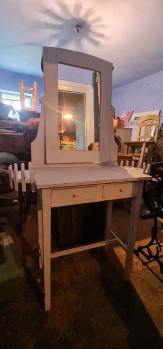 Măsuțe diferite 3model vechi!