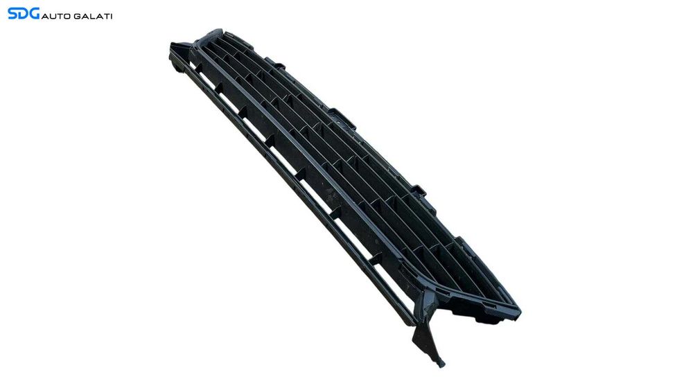 Grila Centrala Inferioara de pe Bara Spoiler Fata Renault Megane 3 FL Facelift 2013 - 2016 Cod 622548366R (Prezinta Mici Fisuri Intre Grile) [LC1417]