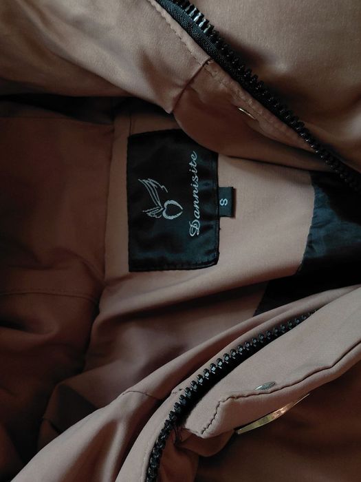 Куртка зимняя бежевая