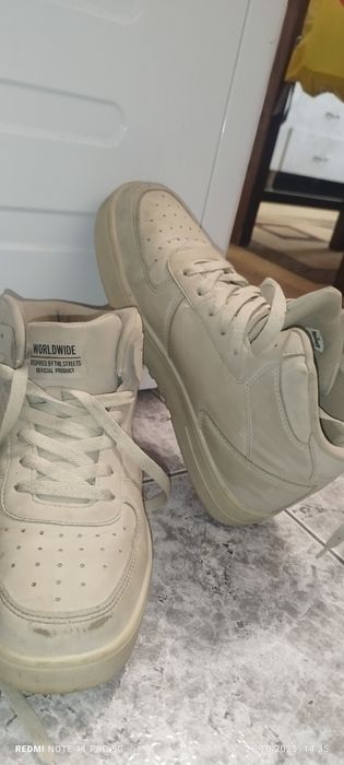 Продавам зимни обувки