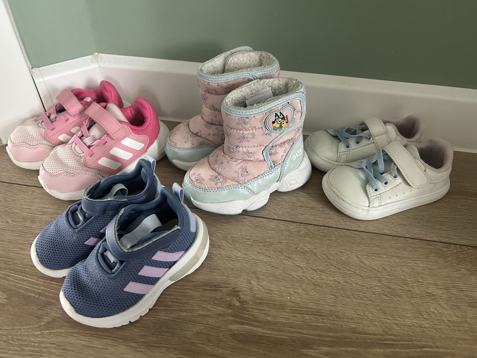 Детски обувки и ботуши