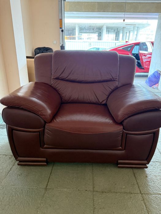 Голямо кожено кресло