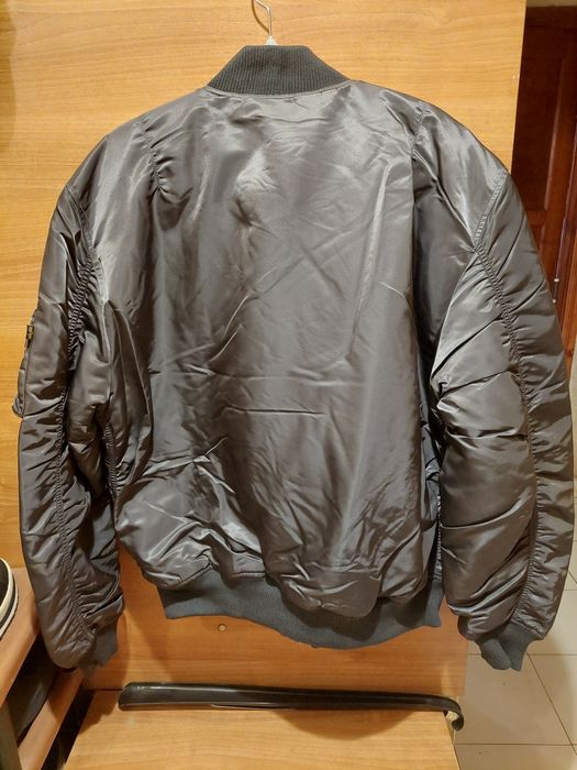 Мъжко Яке бомбър Alpha Industries MA-1 VF 59
в сиво преходен модел