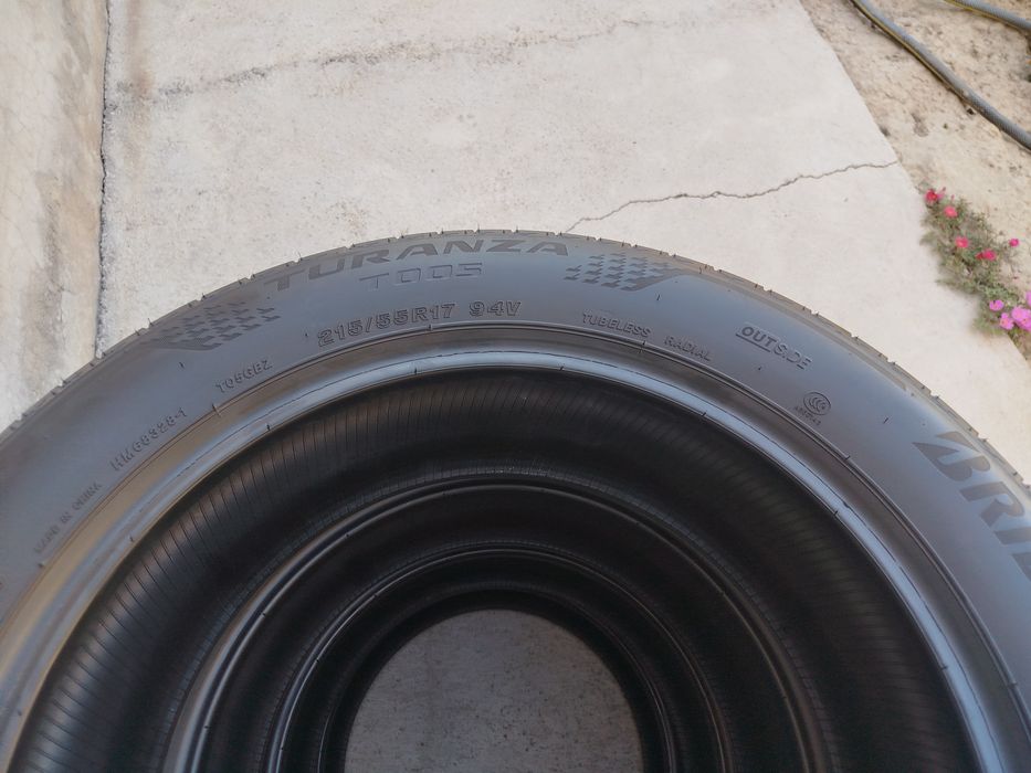 215 55 R17 Shina Brijistone