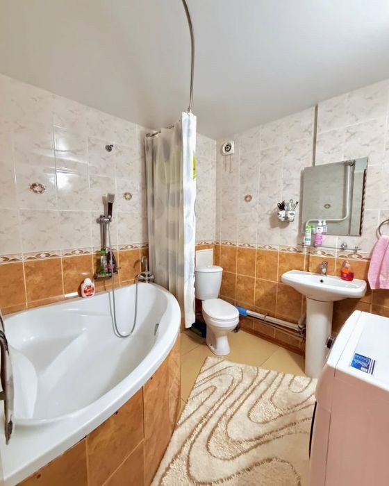 Продам 2-х комн. Михаэлиса, 12/1