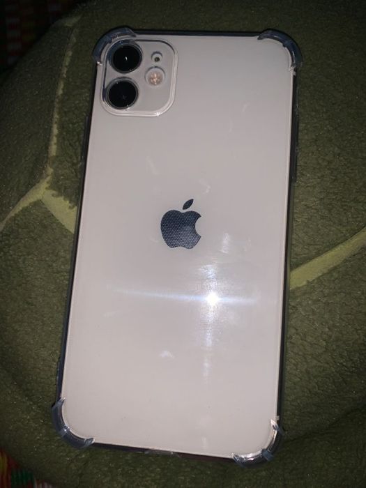 Aйфон 11 телефон