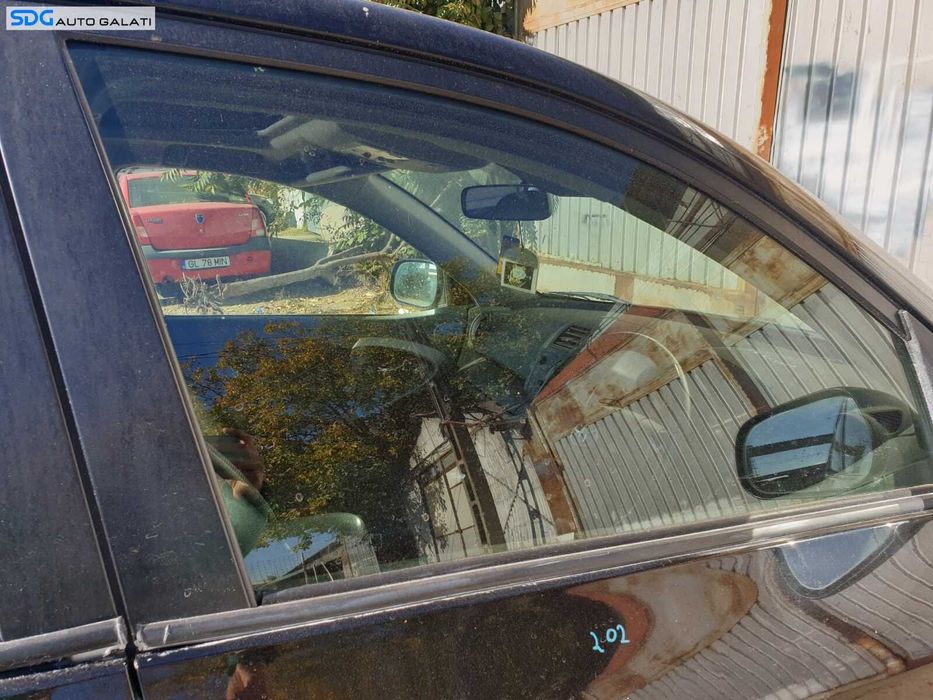 Geam Sticla de pe Usa Portiera Dreapta Fata Toyota RAV4 XA30 2005 - 2013