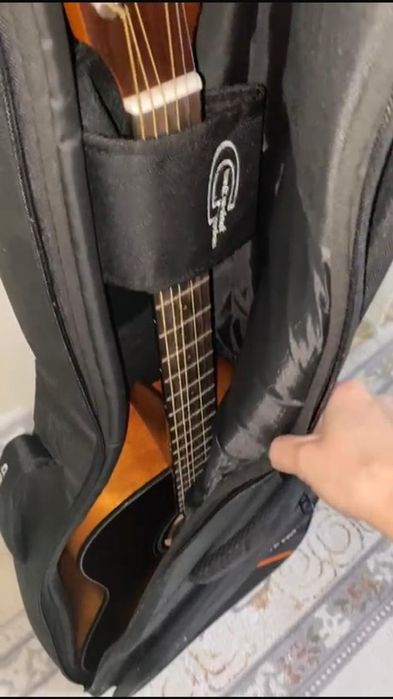 Продам чехол для гитары