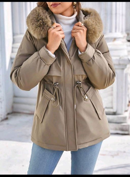 Дамско зимно яке