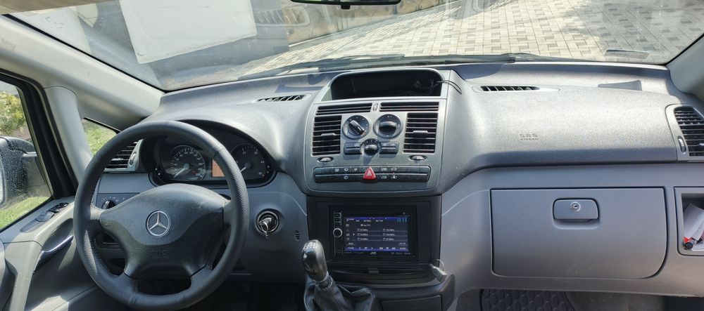 Mercedes vito 2.2 cm3 ,9 locuri / manuala/ an 2009
