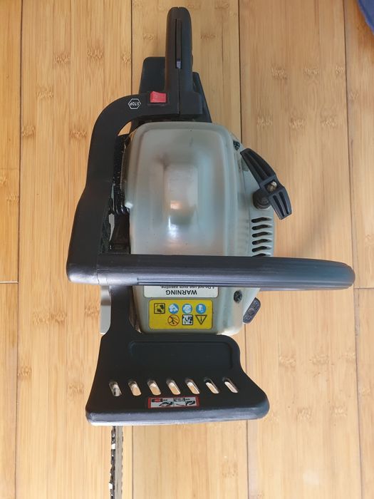 Продам Бензопила CROWN оригинал.