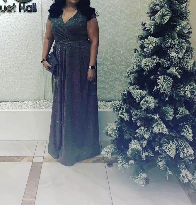 Продается вечернее платье