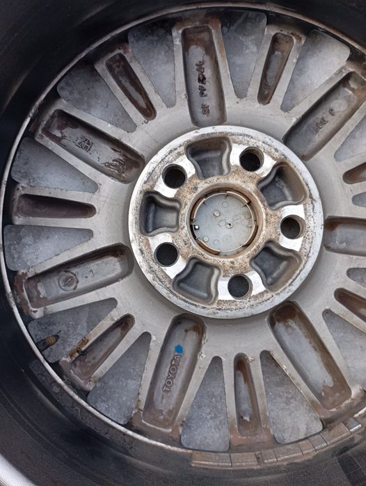 Продам диски оригинал R17