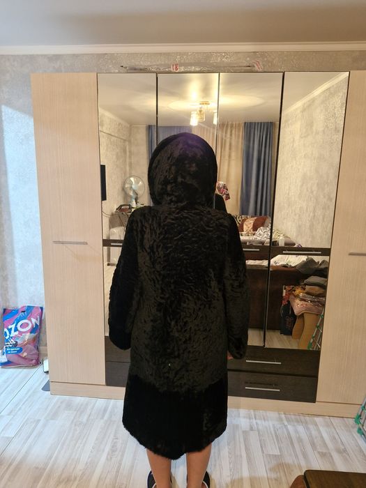 Продается шуба мутон