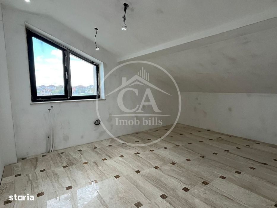 Casă de vânzare P+E+M cu 7 camere in Cartierul Grigorescu, Oradea