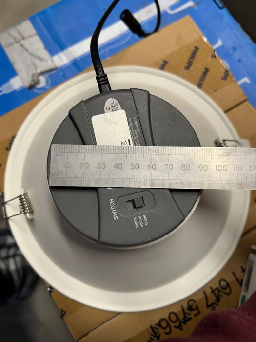 Spoturi de iluminat centru interior