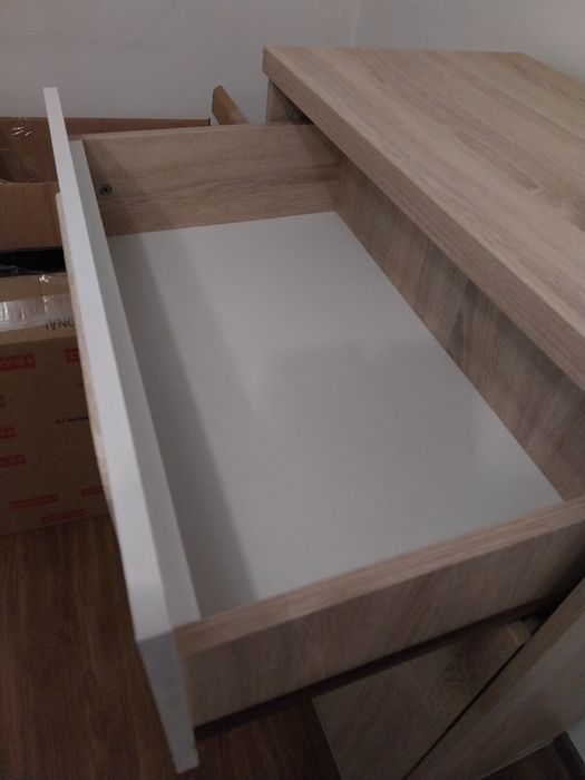 Vind comodă frumoasă