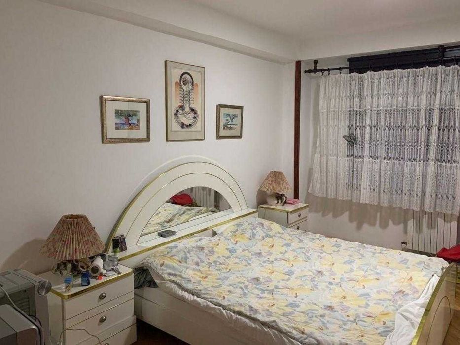 Дава се под наем Двустаен апартамент в Бургас, Център - 59 кв.м за 147.9 € - Снимка #3