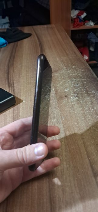 Телефон Huawei mate 20 lite