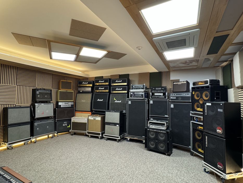 Inchiriez Backline,tobe,amplificatoare, piane,chitara,cinele