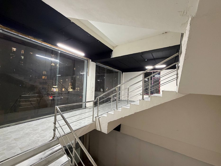 Срочно аренда офис ТурФирма Showroom Учебный Центр Метро Новза 1 Линия