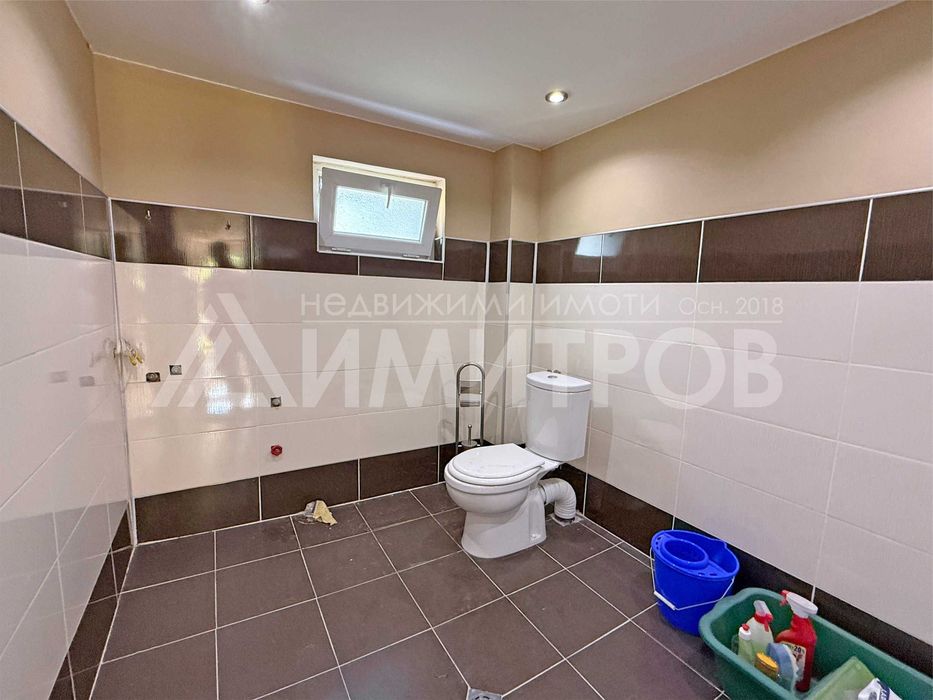 Продава се Къща в с. Стоян Михайловски, Област Шумен - 162 кв.м за 463 €/кв.м - Снимка #5