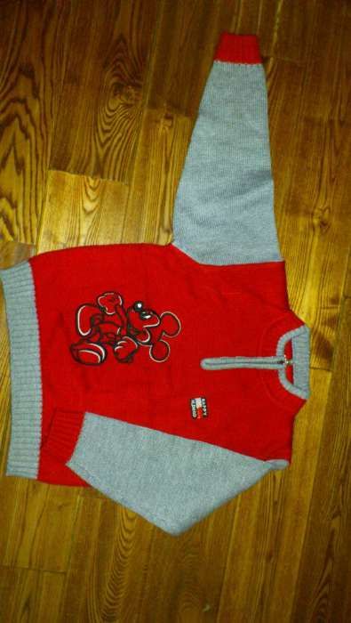 Продам новую кофту