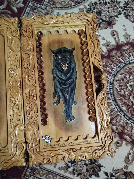 Ruchnoʻy oʻyilgan narda