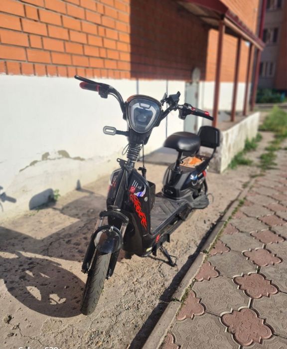 Sk8 красивыи,быстрыи,удобныи.