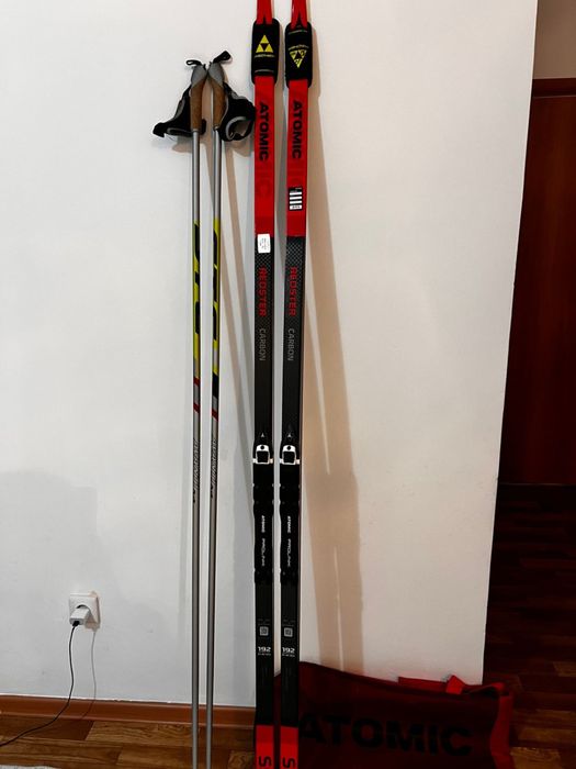 Продам лыжи в комплекте