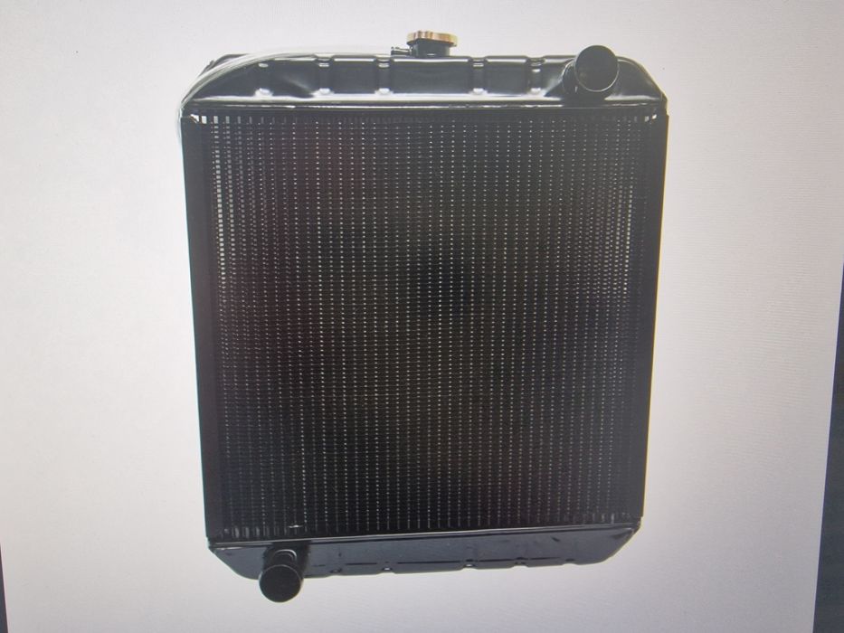 Radiator răcire din cupru dimensiuni 620x550mm lățime și 67 mm grosime