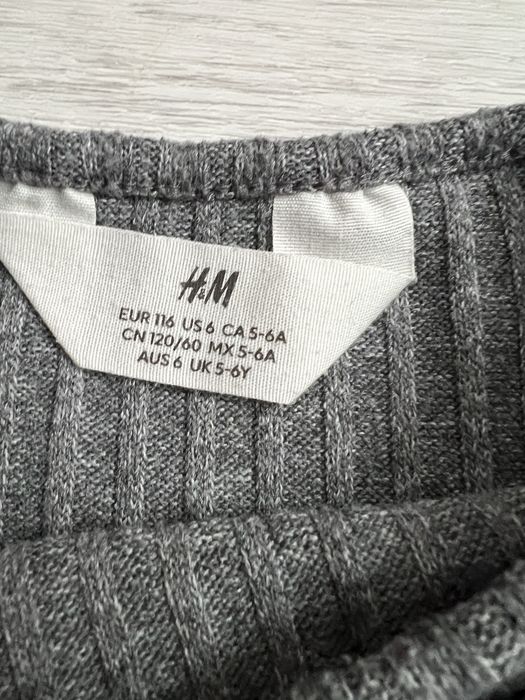 Set H&M pentru 5 ani