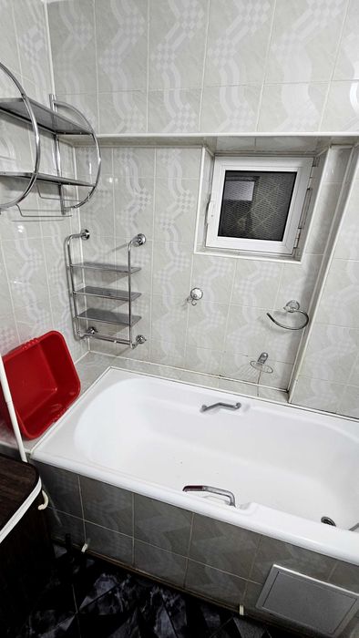 Apartament de închiriat 3 camere Târgoviște