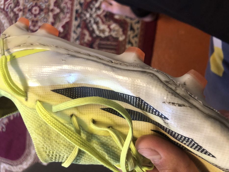 Бутсы 41 размер..