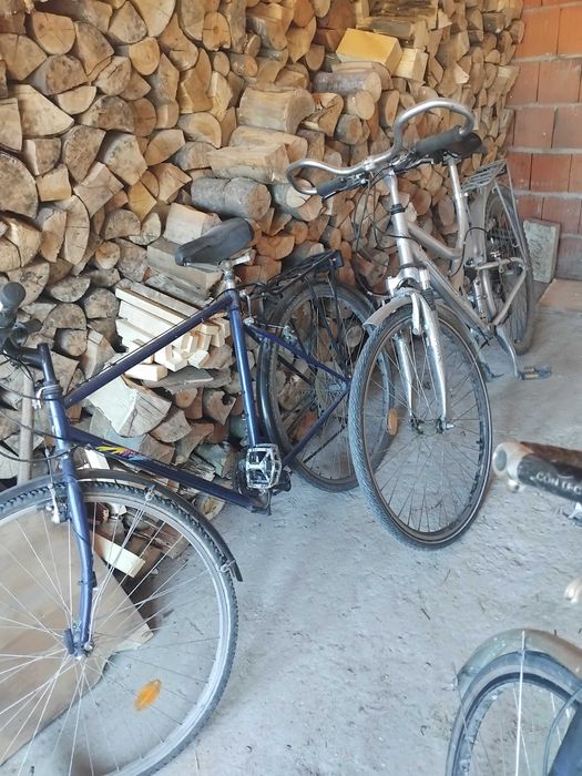 Vând.     biciclete