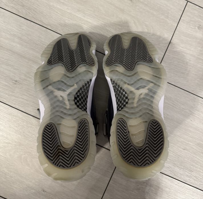 Jordan 11 Cool Grey Marimea 42 Noi