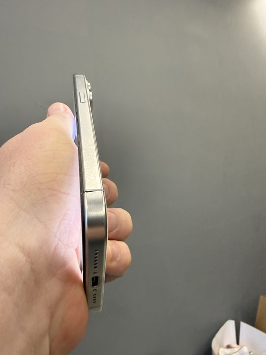 iPhone 15 Pro Max на 1000Gb 1Tb