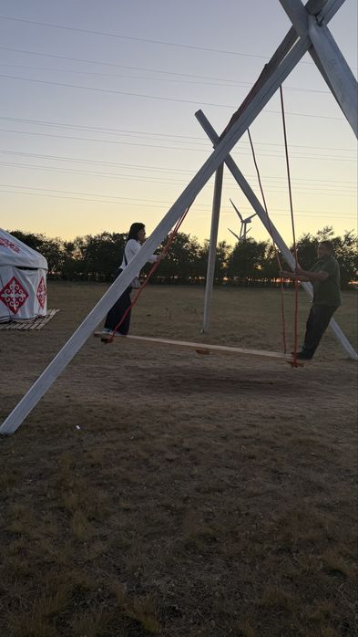 Юрта, кигіз үй, алты бақан, алты баған