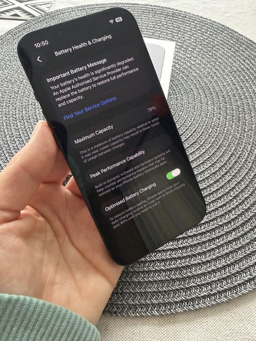 Iphone 13 - 128GB син, с подаръци