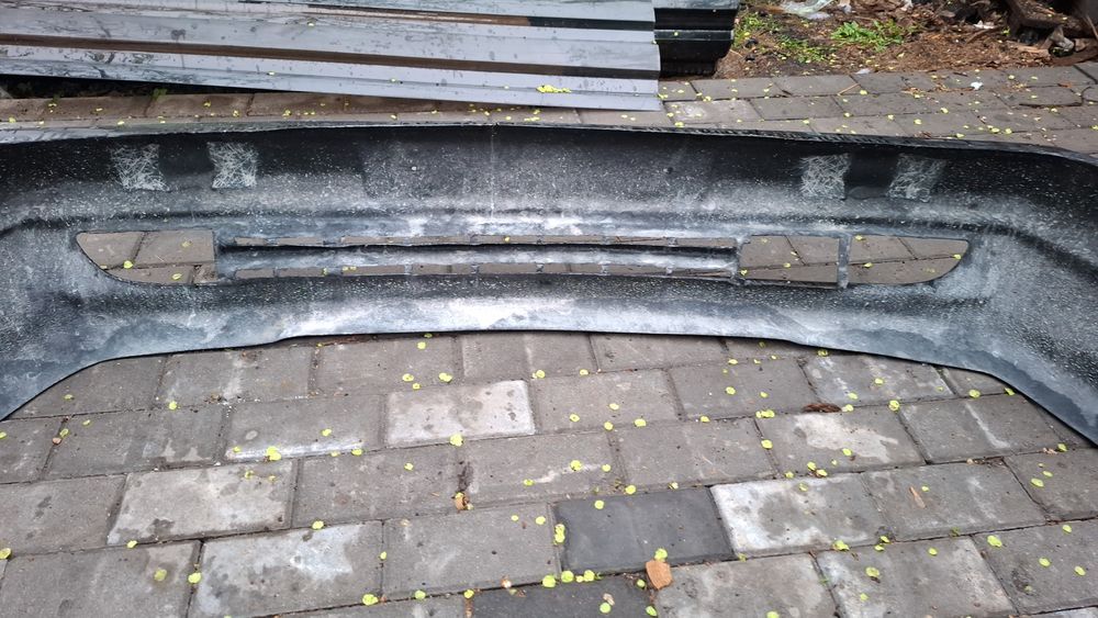 Бампера на мерседес 124