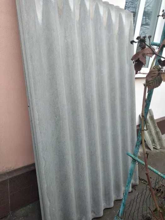 Шифер отдам даром несколько листов