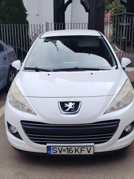 Vând urgent Peugeut 207