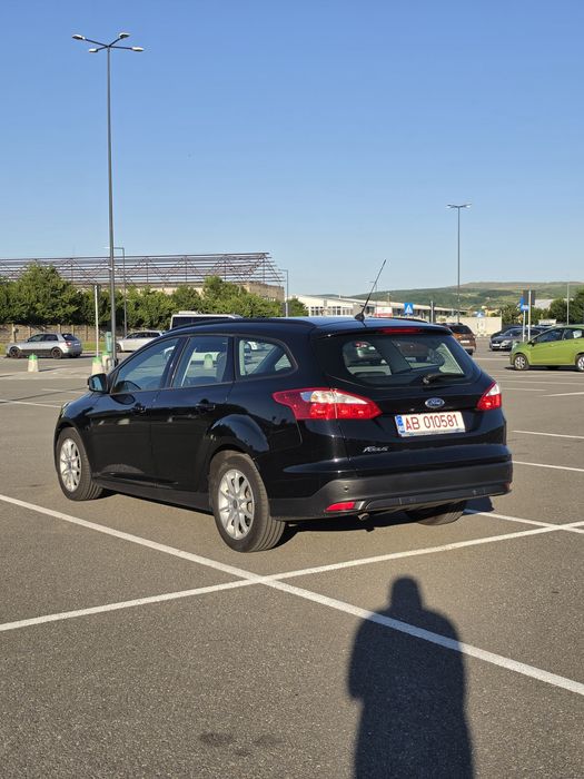 FORD Focus 2013 — imagine 5