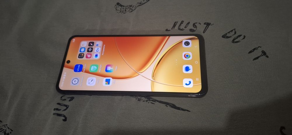 Vivo  y29  256gb.
