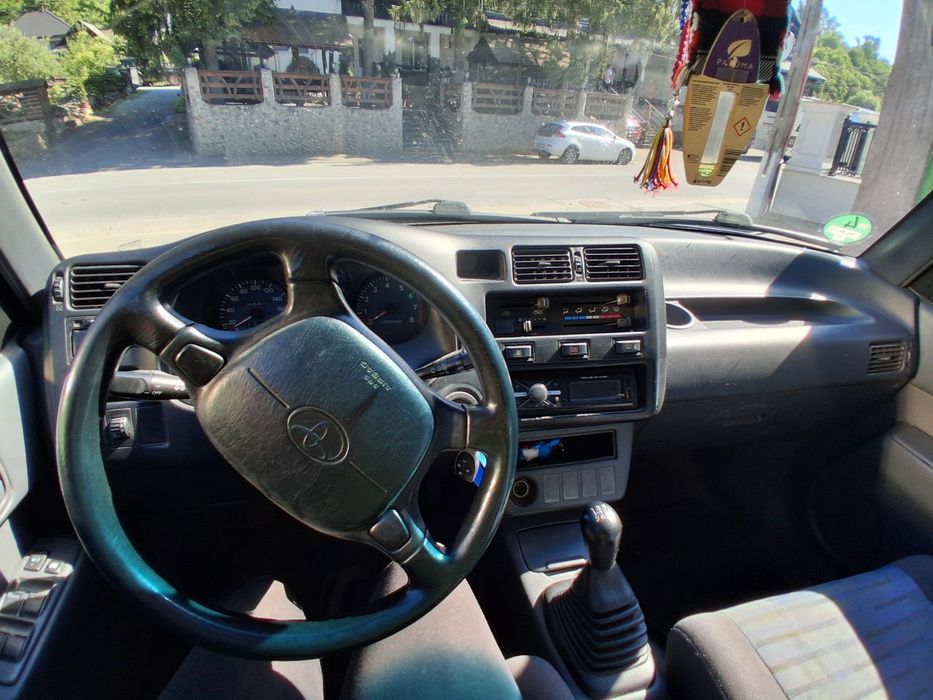 Vând Toyota rav 4 4×4