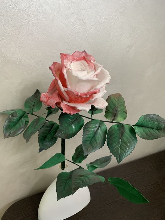 интерьерный светильник роза