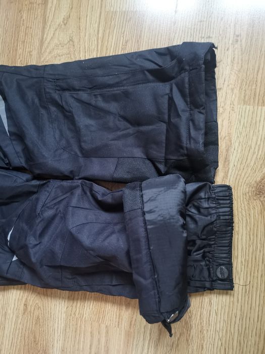 Set complet iarna 3-4 ani jack Wolfskin și CMP
