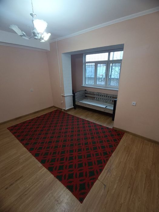 Продается Квартира YUNUSOBOD unversam oldida 2-kvartal 2-etaj